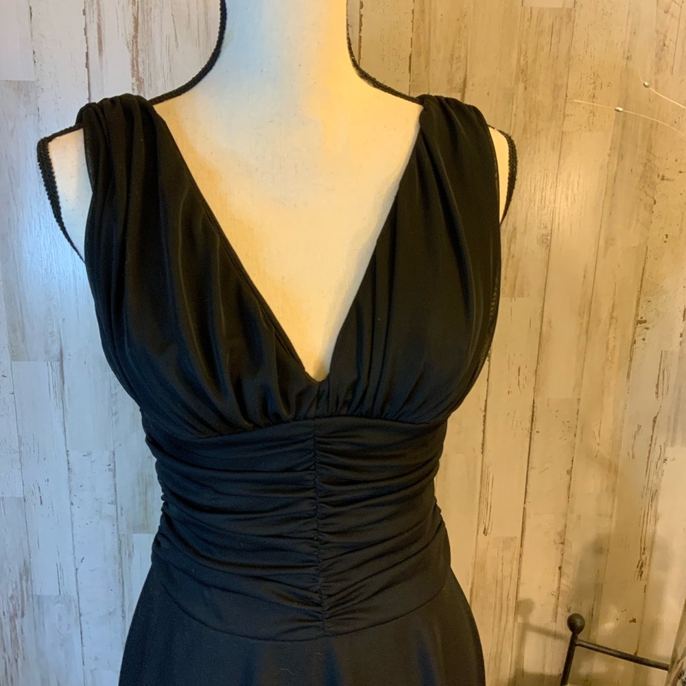 Connected apparel little black dress. Size 6. - Picture 2 of 5